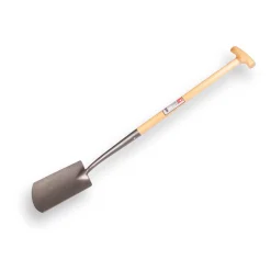 Spade spear Jackson met steel