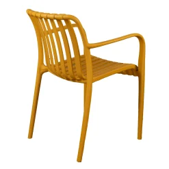Stoel stapel Piolo oker